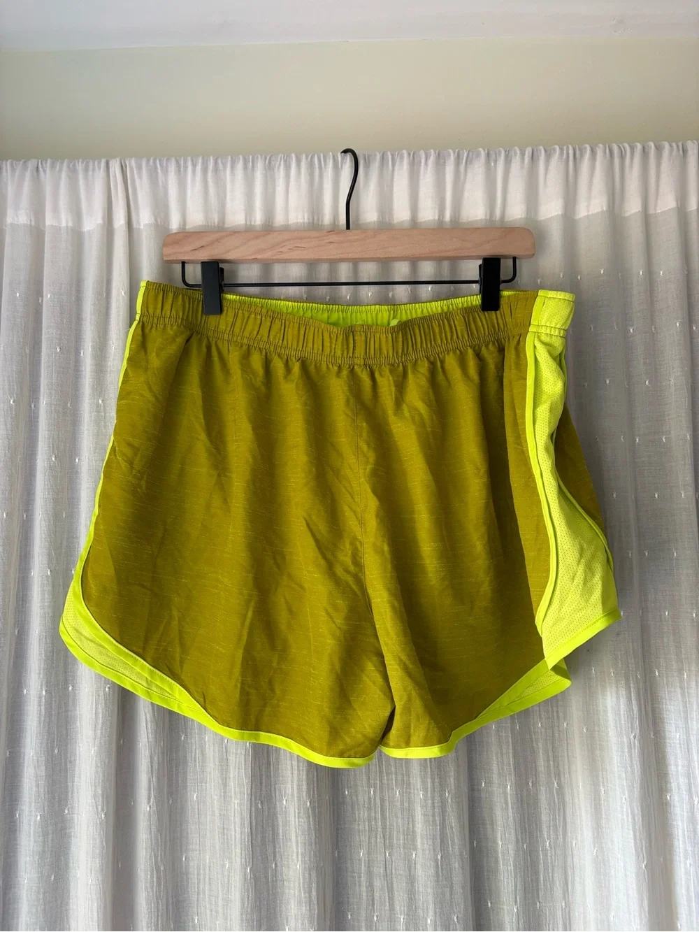 Nike Women’s Dri-FIT Running Shorts NWT